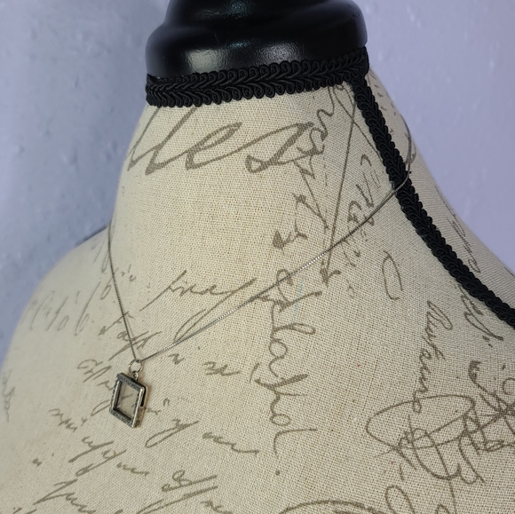 925 Sterling Silver Picture Frame Pendant Charm 18" Box Chain - Picture 3 of 16